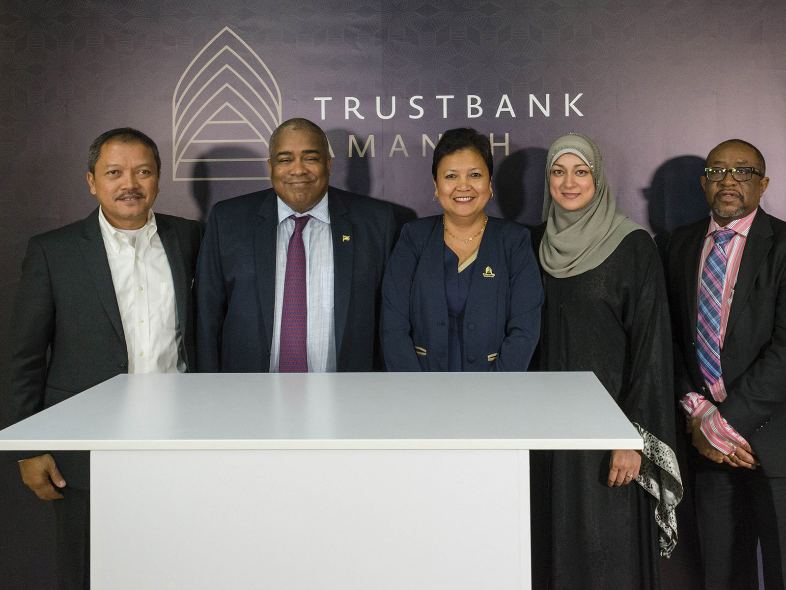 Trustbank Amanah, eerste Islamic Bank in Suriname en regio een feit.